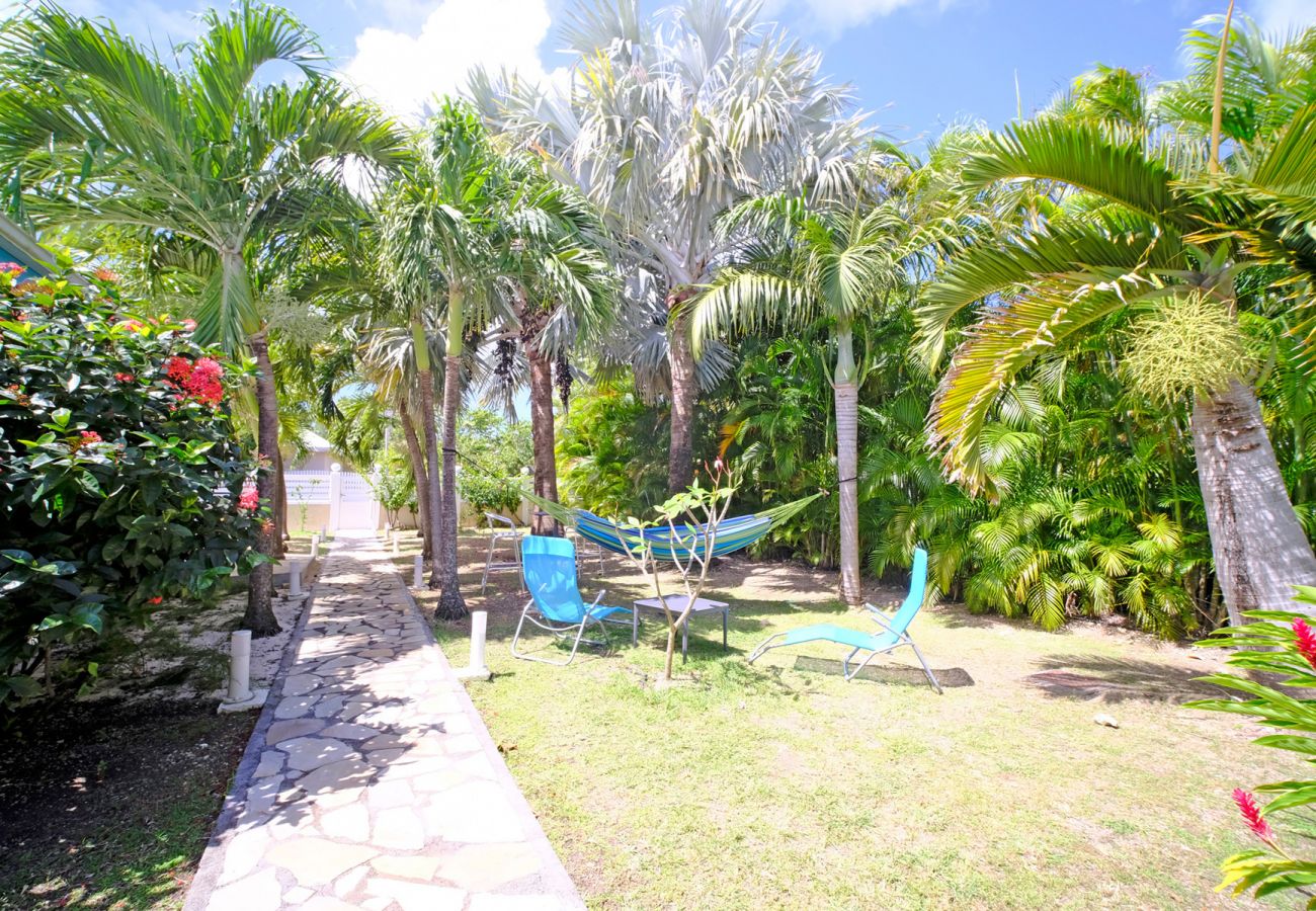 Villa in Saint-François - Les Arbres Voyageurs