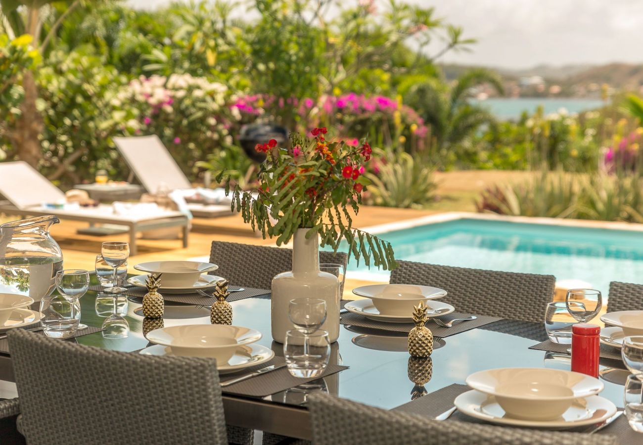 Sea view dining room, Villa Palm Queen, Le Vauclin, Martinique, Archipel Évasion