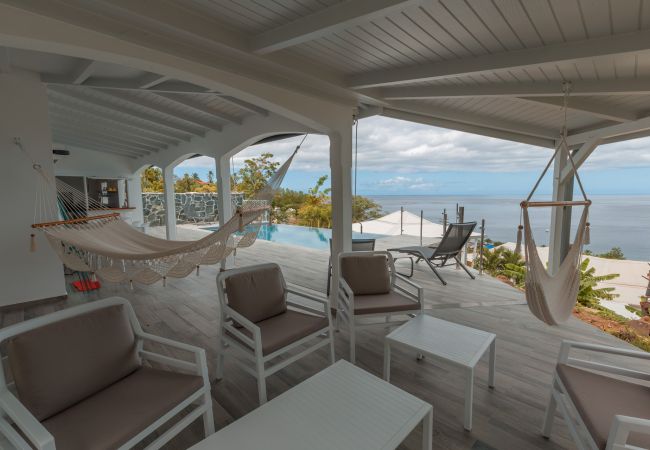 Sea view villa rentals in Guadeloupe