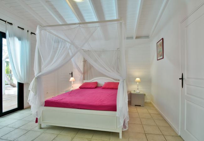 4 bedroom vacation home in Guadeloupe