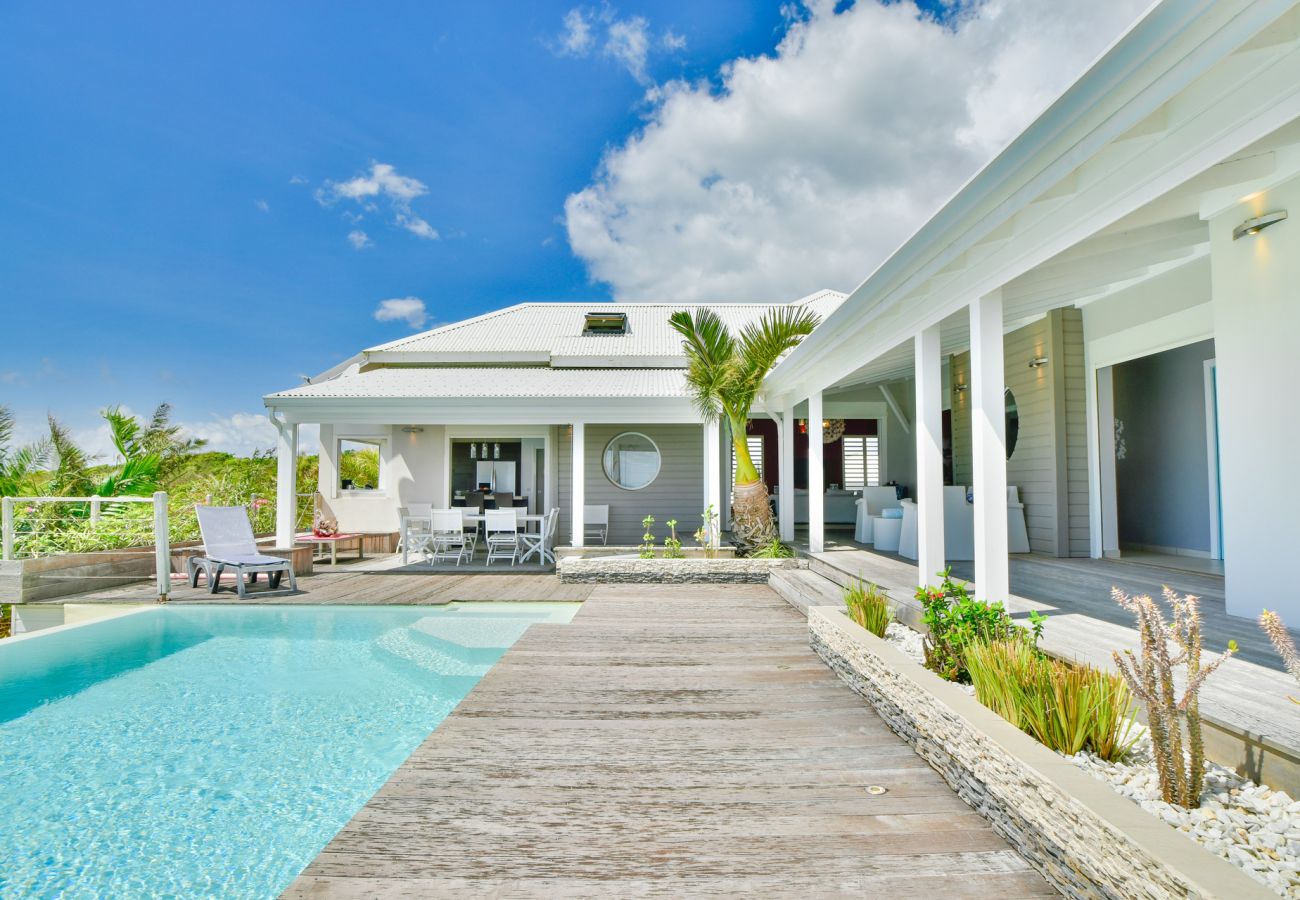 Rent a villa Sainte-Anne, Guadeloupe