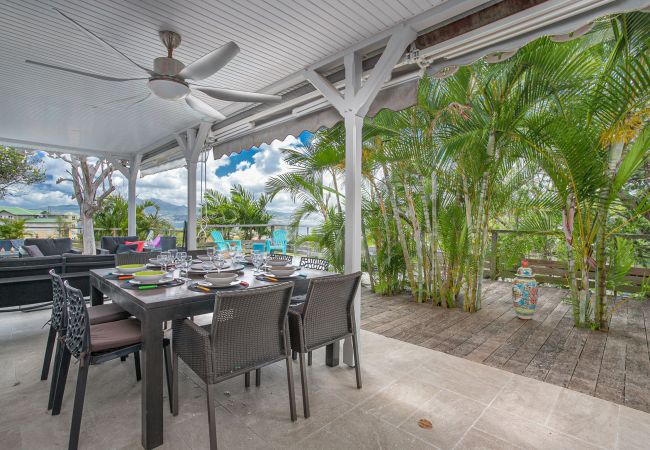 Creole villa with sea view for rent in Trois Ilets