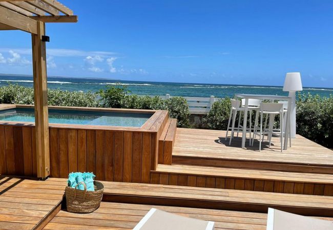 Guadeloupe villa rentals with pool and beach access