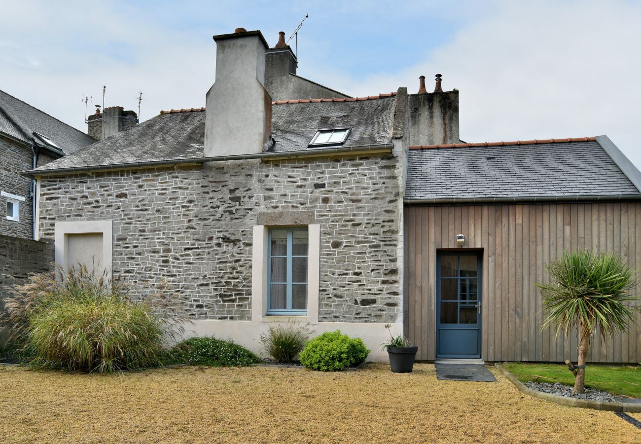 House in Cancale - La Petite Jeanne