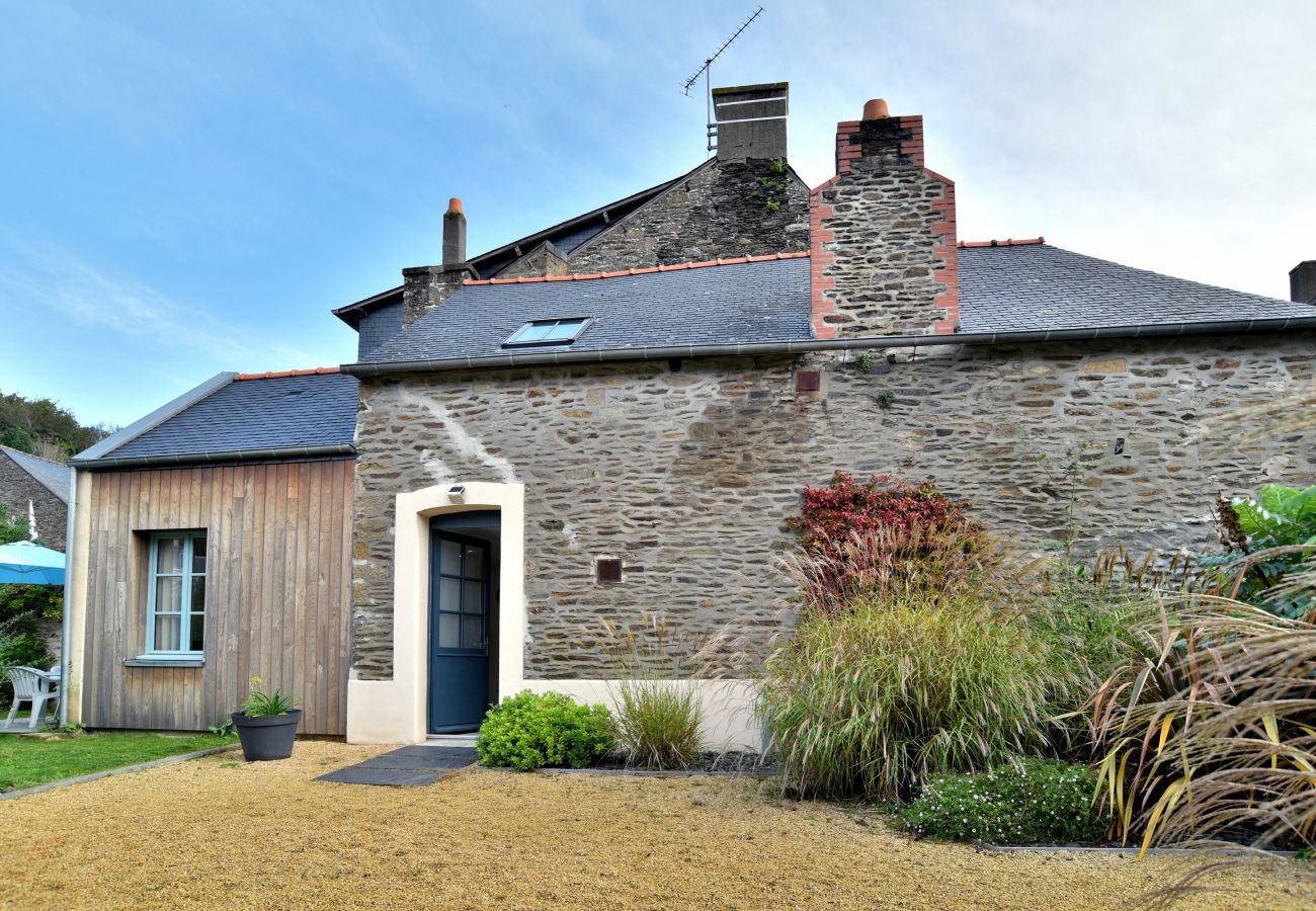 House in Cancale - La Petite Émilie