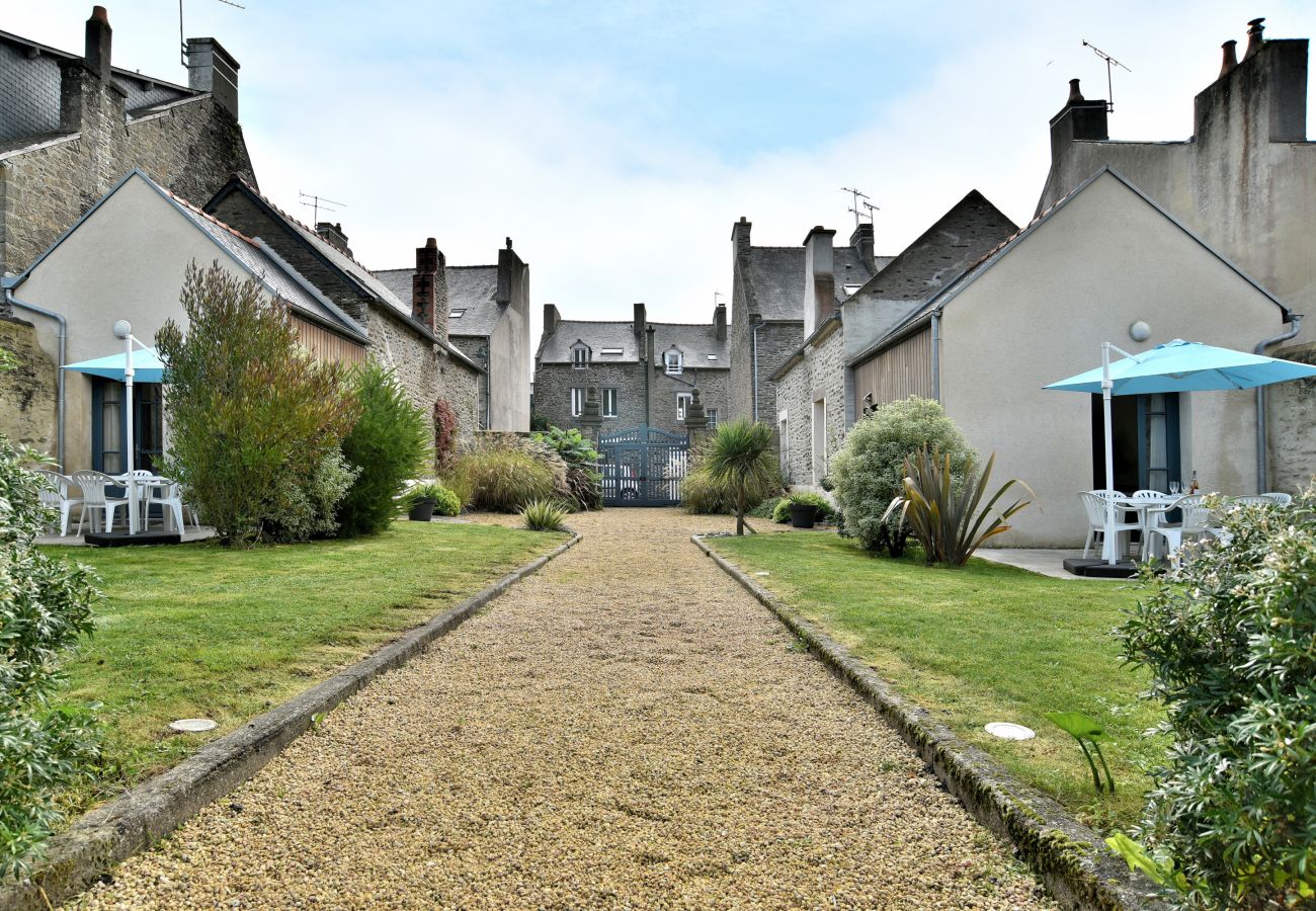 House in Cancale - La Petite Émilie