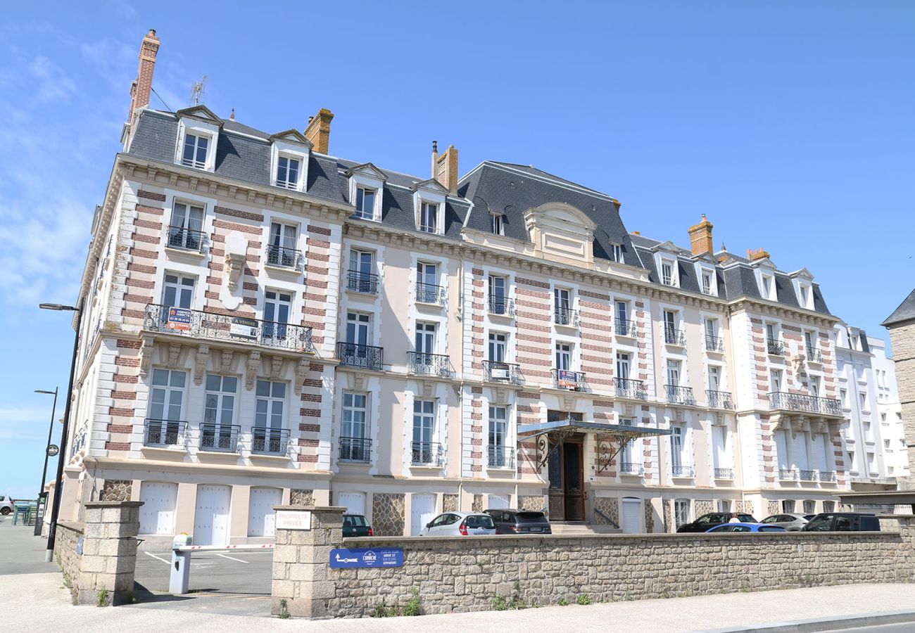 Apartment in Saint-Malo - L'Émeraude Malouine