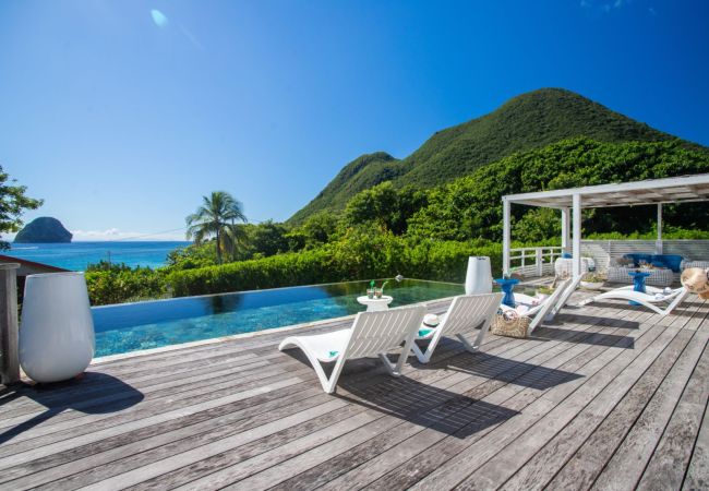 Villa/Dettached house in Le Diamant - HONEYMOON