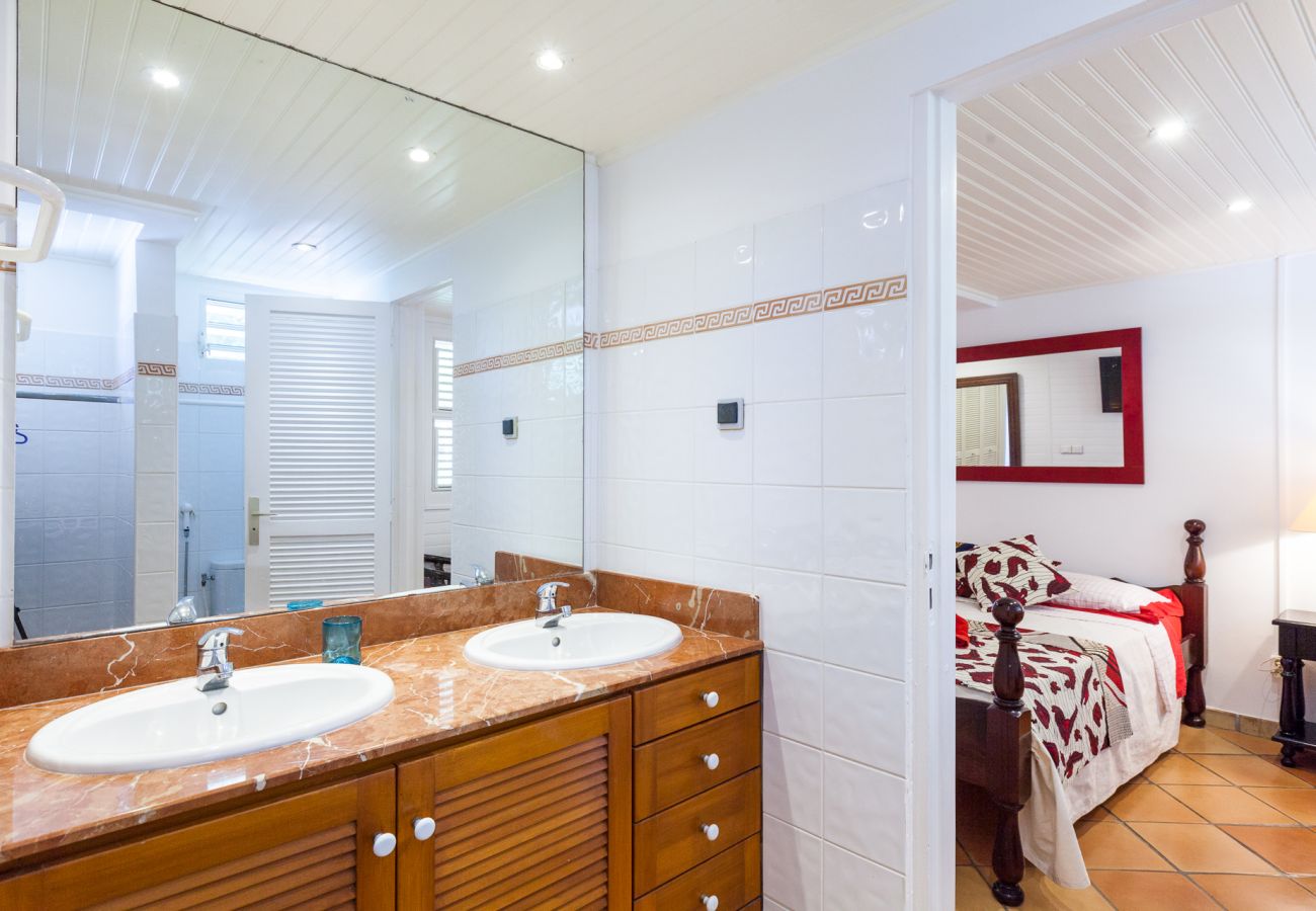 Villa in Les Anses-d´Arlet - Bela Vista 12