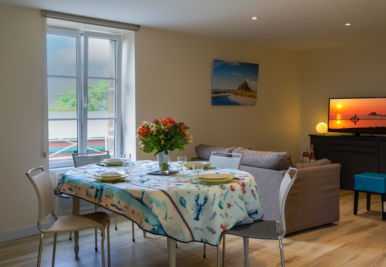 Apartment in Saint-Méloir-des-Ondes - Le Mélorien