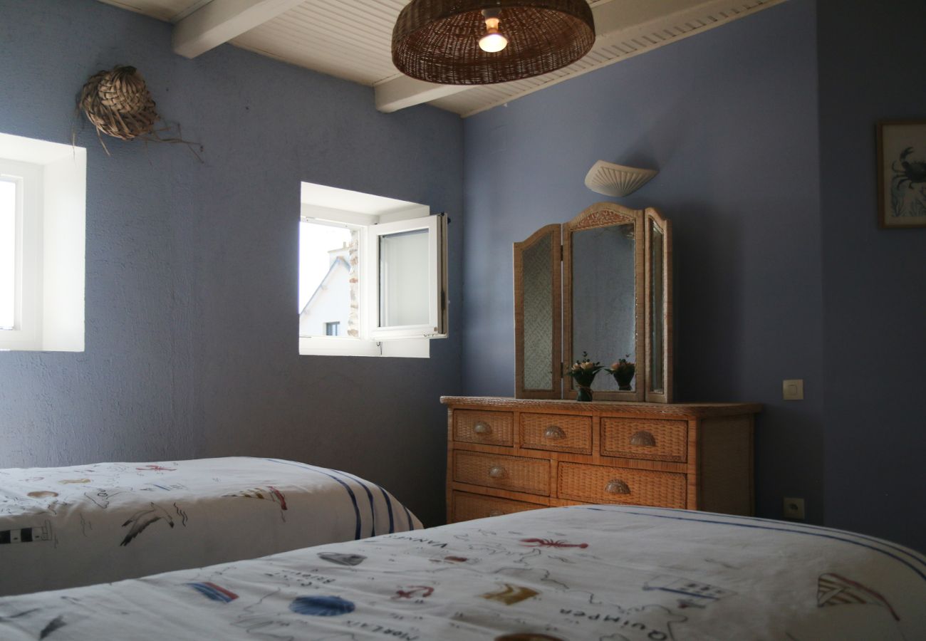 Terraced House in Cancale - Maenroch