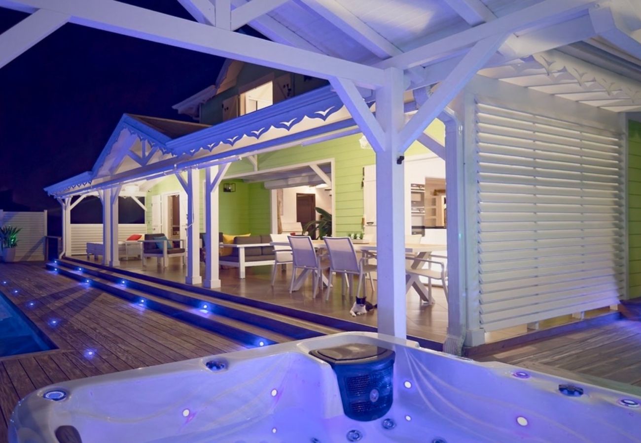 Villa in Les Trois-Ilets - Kalinia