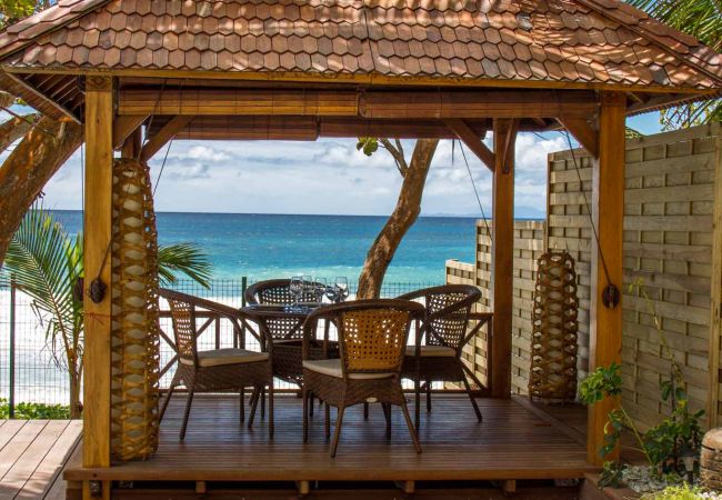 Villa de luxe à louer sur plage du Diamant pour profiter d'une vue mer exceptionnelle