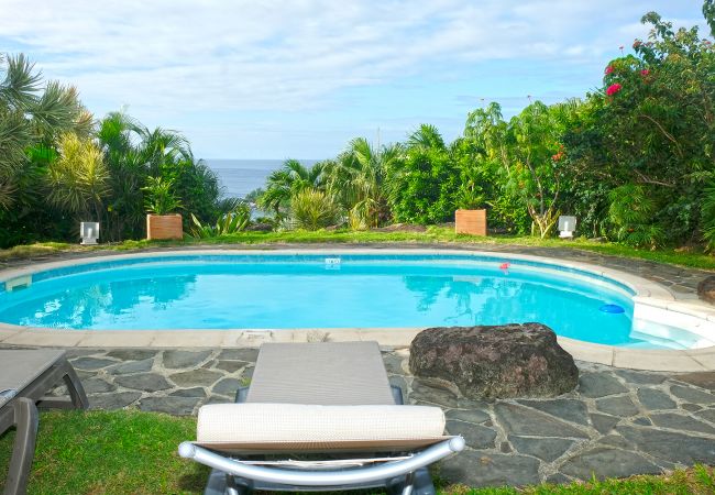 Location villa de charme avec piscine en Guadeloupe