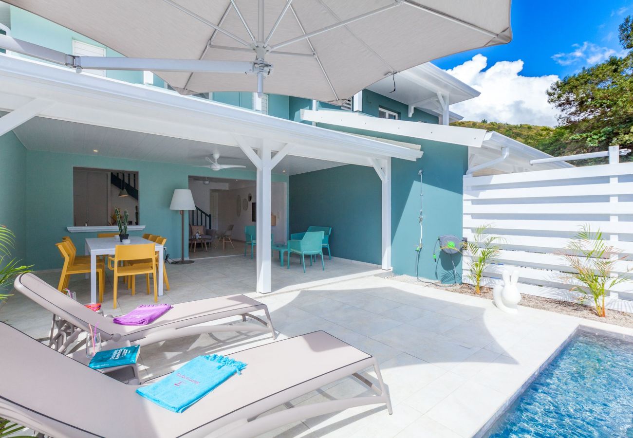 Maison de vacances confortables avec piscine en Martinique