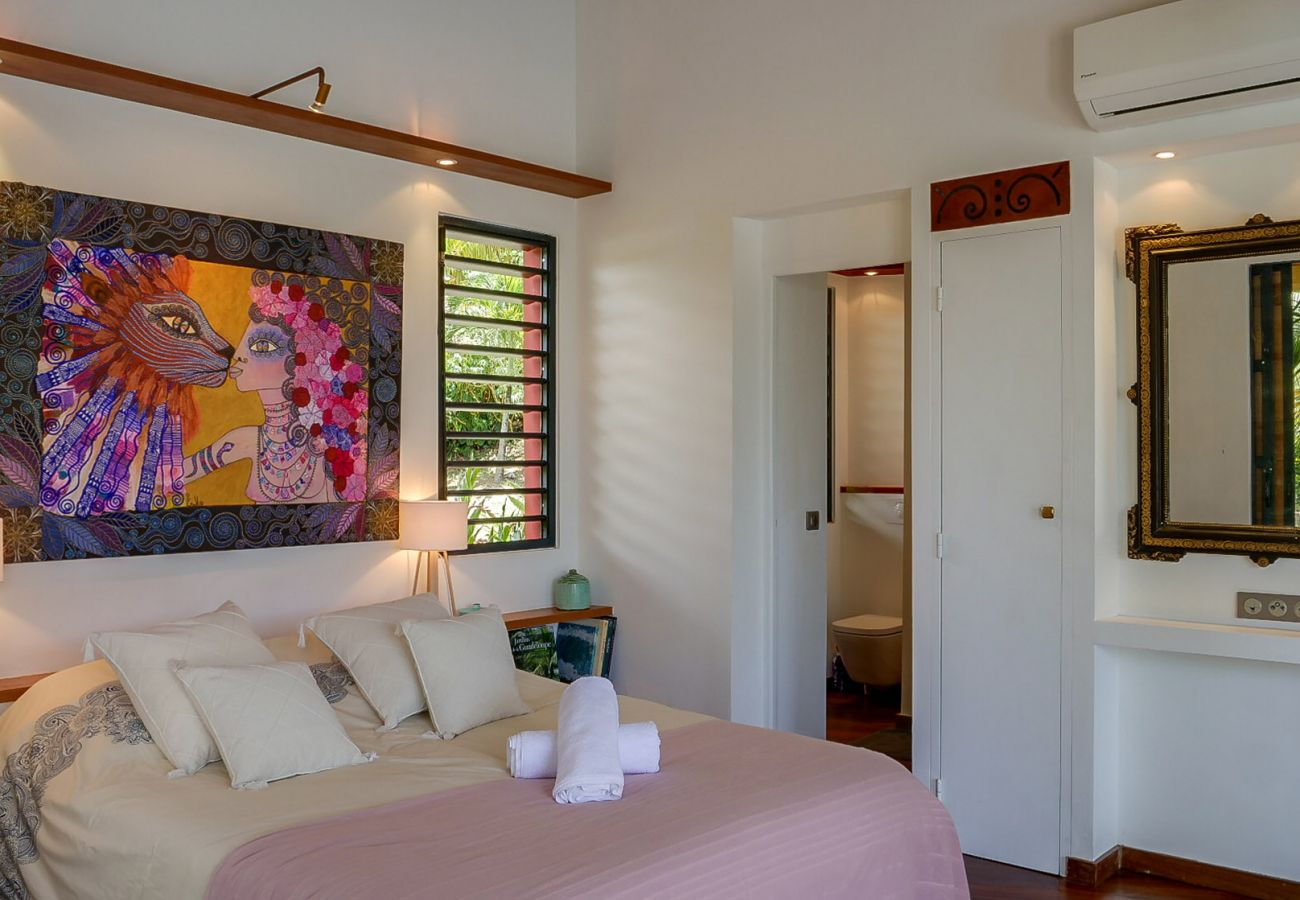 Chambre à coucher, Villa Venuzia, Petit Bourg, Guadeloupe