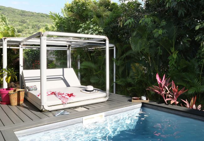Villa de charme à louer en Guadeloupe avec piscine