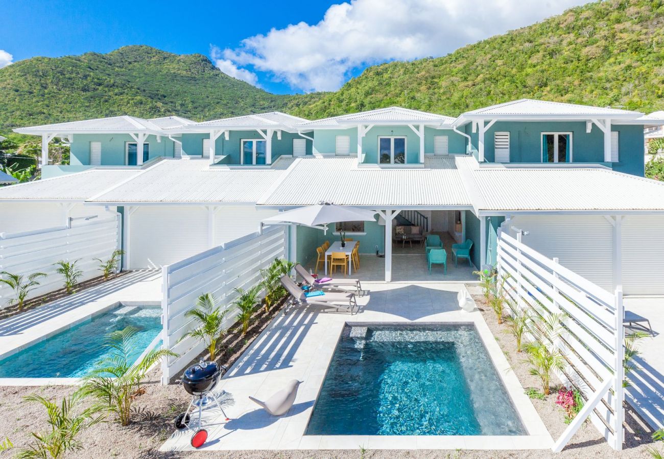 Maison de vacances contemporaine avec piscine privative en Martinique