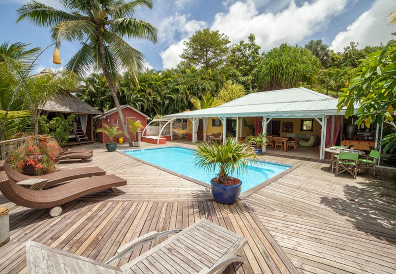 Location de villa avec vue mer et piscine, Martinique