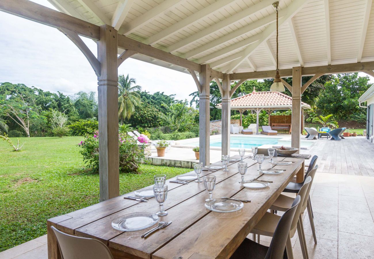Villa à Petit-Bourg - Pineapple Guadeloupe
