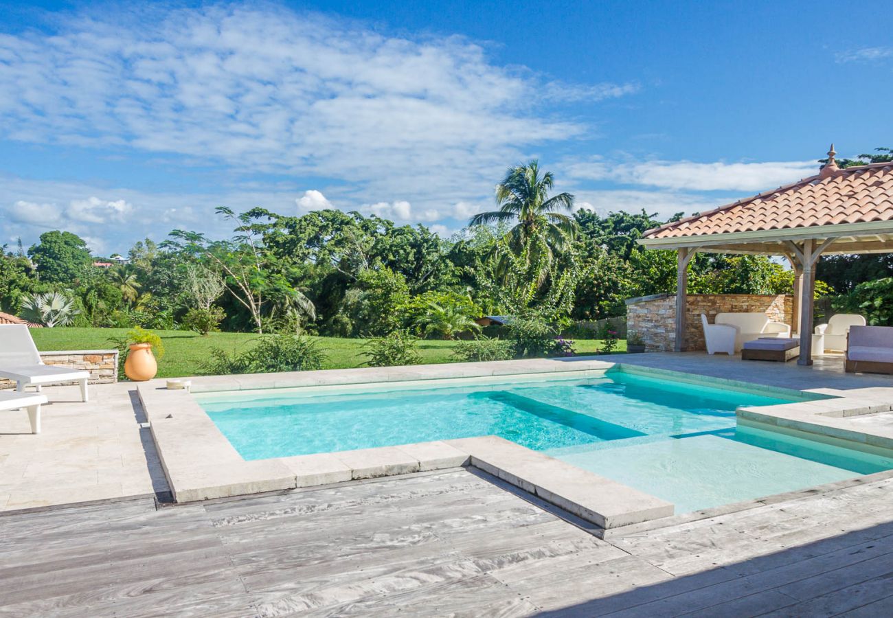 Villa à Petit-Bourg - Pineapple Guadeloupe