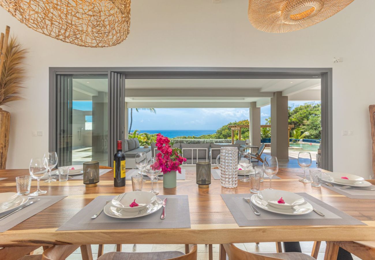 Location de luxe à Saint François vue mer piscine jacuzzi