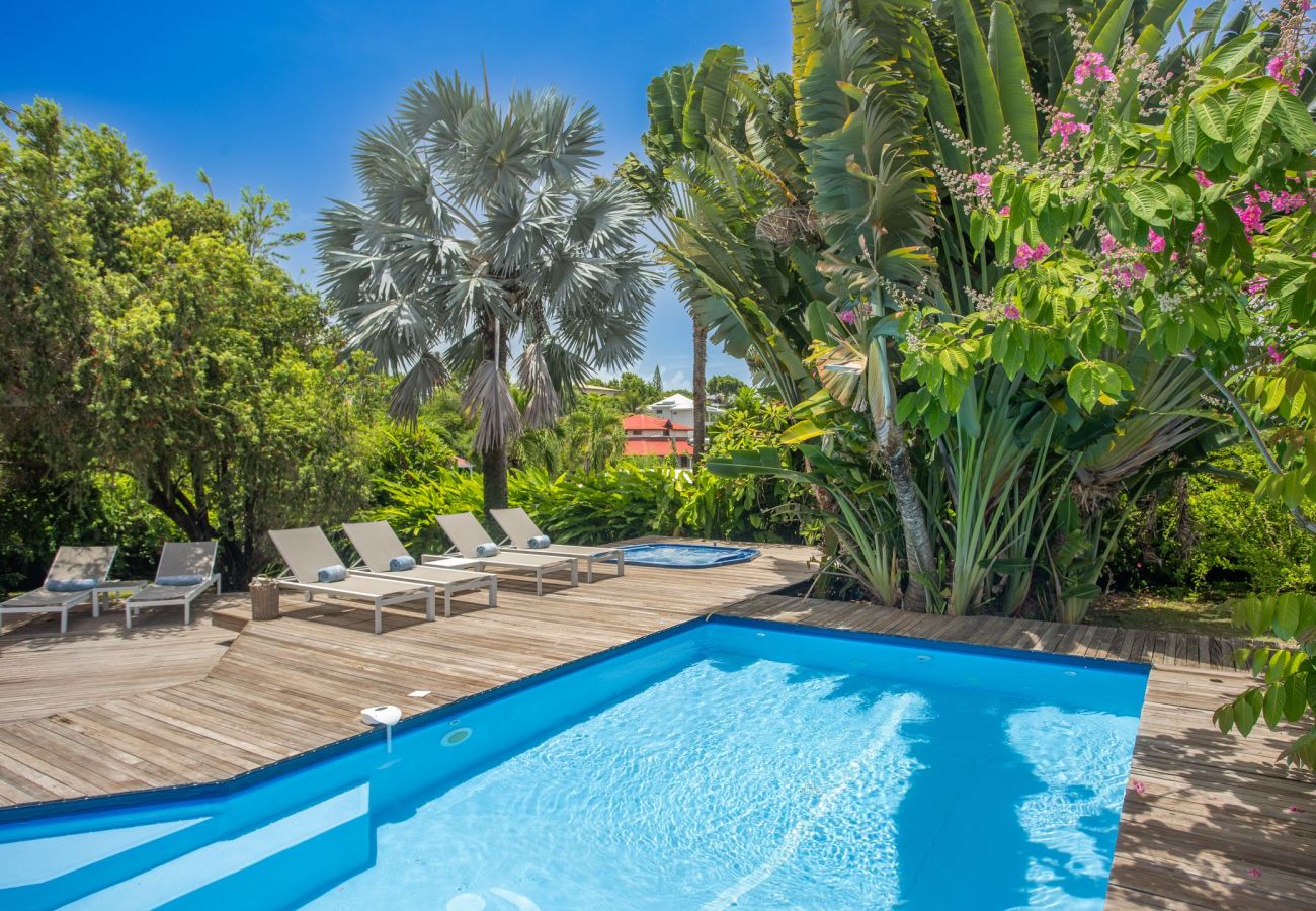 Villa à Le Gosier - Karukera